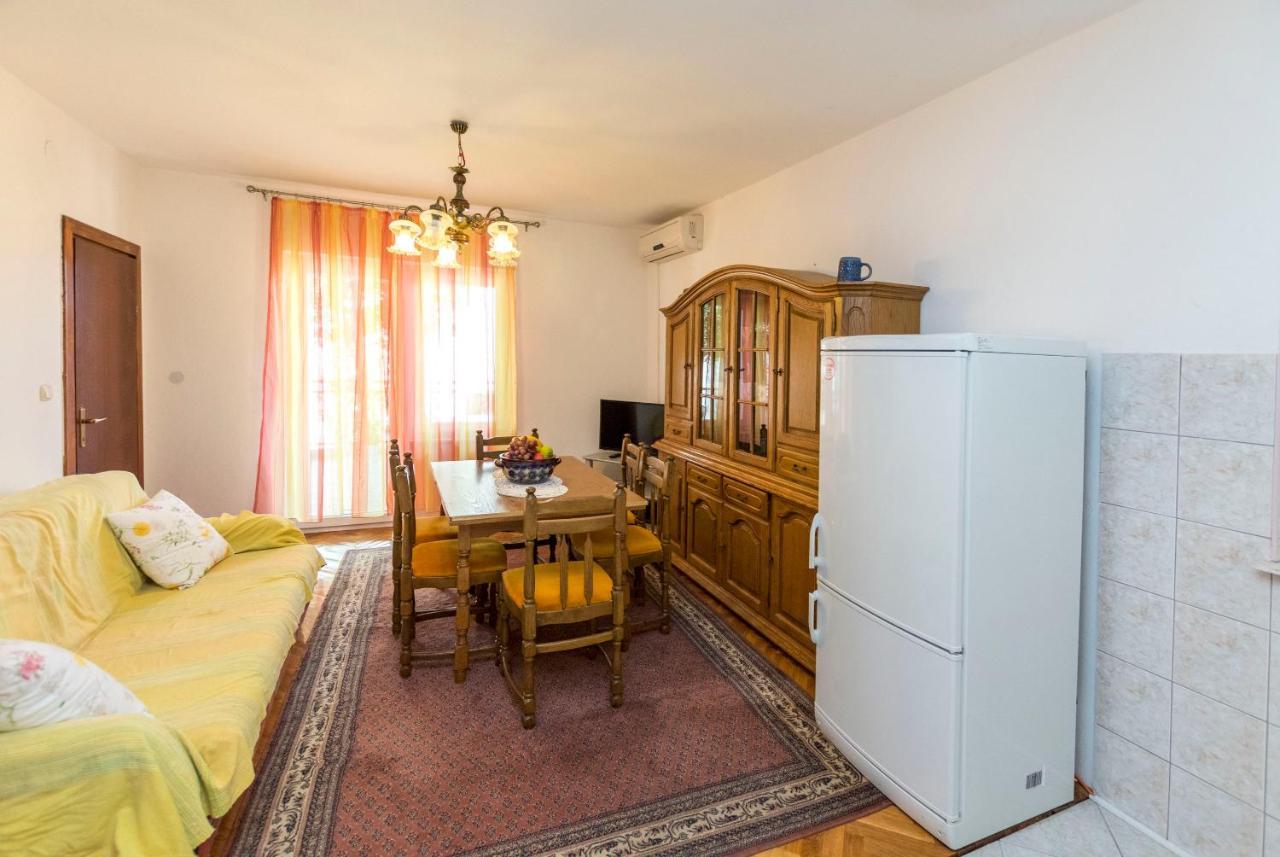Apartment Moric Trogir Exteriör bild